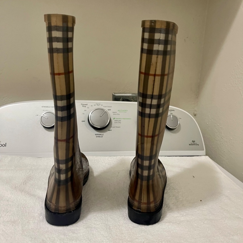 Burberry Plaid Knee High Rain boots - Picture 3 of 4